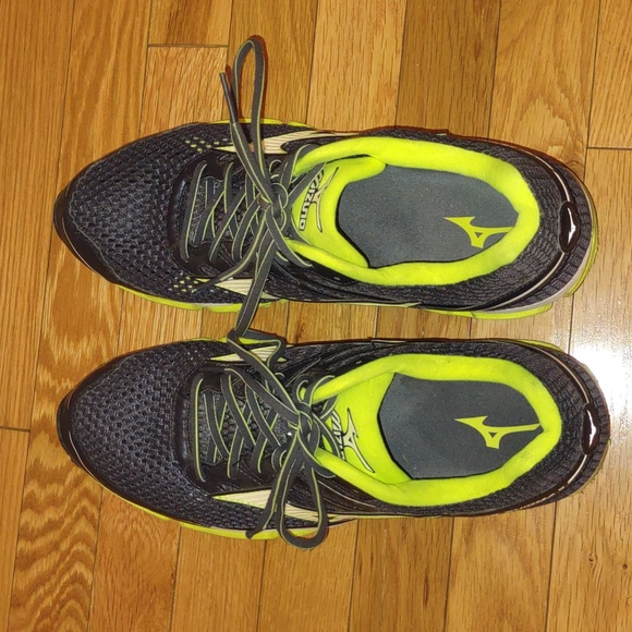 Mizuno Wave Enigma 5 Men's Running Shoe Size US 13 - Picture 5 of 8